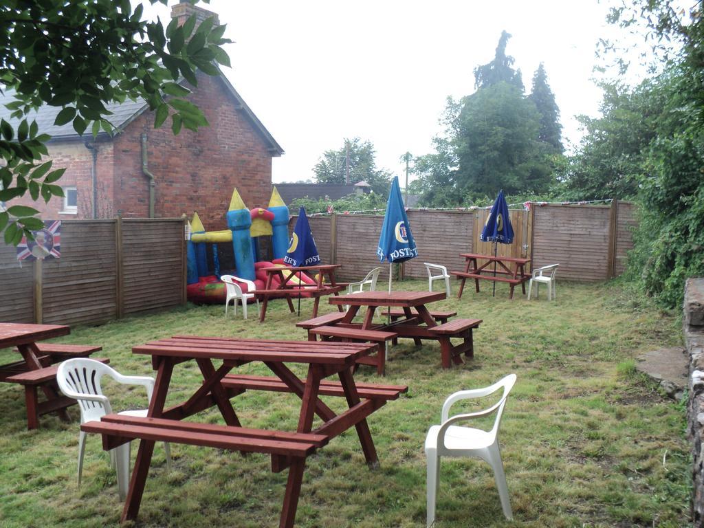 Ostler Inn Uffculme Εξωτερικό φωτογραφία